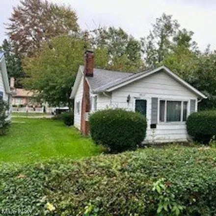Image 1 - 5744 Ivy Drive, Mentor-on-the-Lake, OH 44060, USA - House for sale