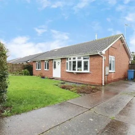 Buy this 3 bed house on Hawthorn Close in High Street, Beckingham