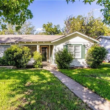 Buy this 3 bed house on 248 9th Street in Valley Mills, Bosque County