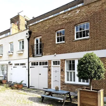 Rent this 3 bed apartment on 21 Bathurst Mews in London, W2 2SB