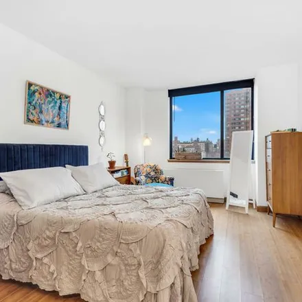 Rent this 1 bed apartment on 239 East 93rd Street in New York, NY 10128