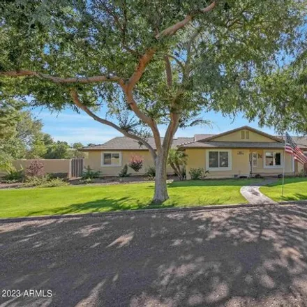Buy this 5 bed house on 905 West Stanford Avenue in Gilbert, AZ 85233