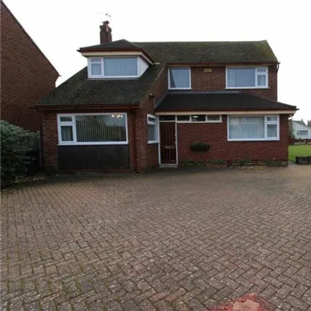 Image 2 - The Paddock, Ainsdale-on-Sea, PR8 3PT, United Kingdom - House for sale