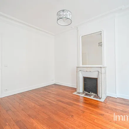 Rent this 3 bed apartment on 59b Avenue du Général de Gaulle in 94160 Saint-Mandé, France