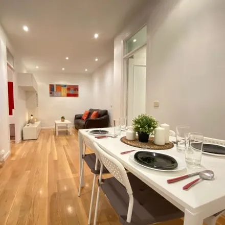 Rent this 3 bed apartment on Calle de Velázquez in 117, 28006 Madrid