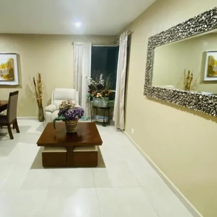 Buy this 3 bed apartment on Calle Hacienda Cerro Gordo in Colonia Hacienda del Parque, 54769 Cuautitlán Izcalli