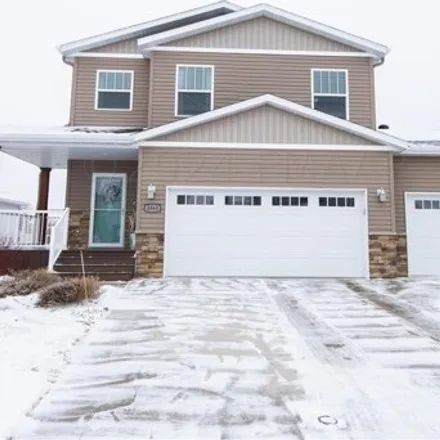 Buy this 5 bed house on 4869 Westminster Drive in Moorhead, MN 56560