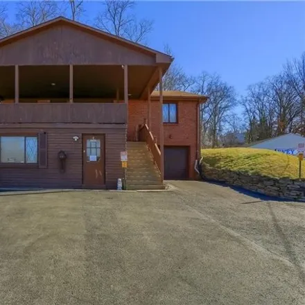 Image 1 - Evey Hardware, 5779 Library Road, Boyer, Bethel Park, PA 15129, USA - House for sale