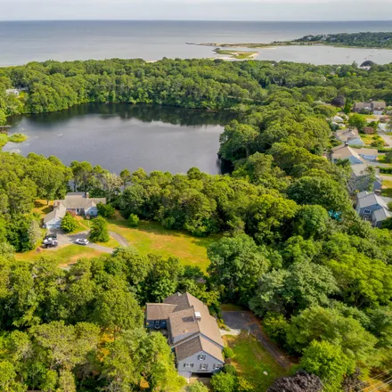 Image 3 - 132 Swift Avenue, Barnstable, Osterville, MA 02655, USA - House for sale