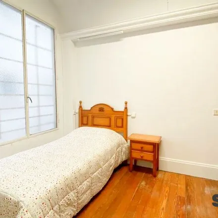 Rent this 6 bed apartment on Calle Hurtado de Amézaga / Hurtado de Amezaga kalea in 14, 48008 Bilbao