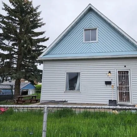 Buy this 2 bed house on 910 Lexington Avenue in Butte, MT 59701