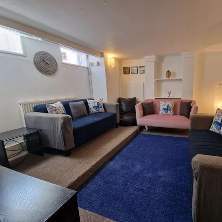 Rent this 6 bed house on 12 Seville Street in Brighton, BN2 3AR