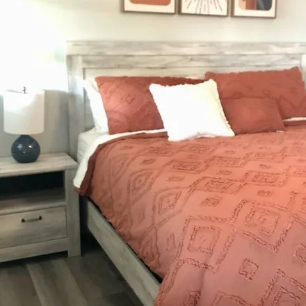 Rent this 2 bed house on Lake Havasu City