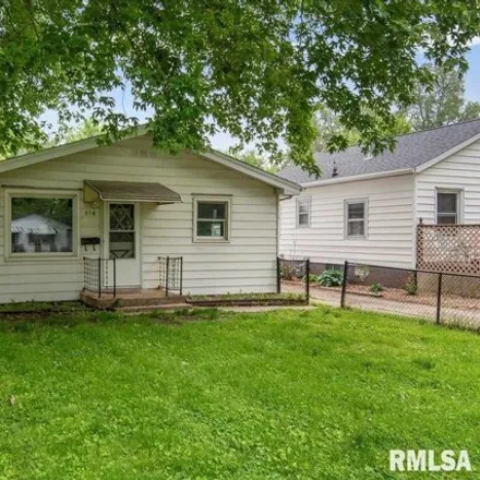 Buy this 2 bed house on East Linden Avenue in Springfield, IL 62707