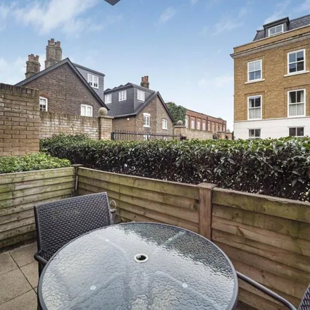 Rent this 2 bed apartment on 2;3 in Cole Park Road, London