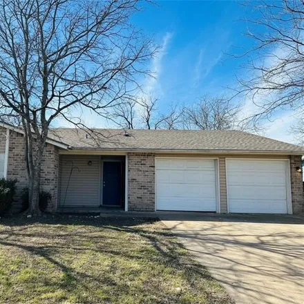 Rent this 3 bed house on 1522 Sagebrush Drive in Round Rock, TX 78681