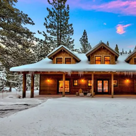 Image 2 - 11258 Comstock Drive, Truckee, CA 96161, USA - House for sale