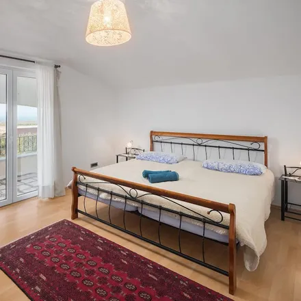 Rent this 3 bed house on Mekiši kod Kaštelira in Istria County, Croatia