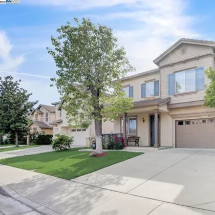 Buy this 5 bed house on Tupelo Way in Antioch, CA 94531
