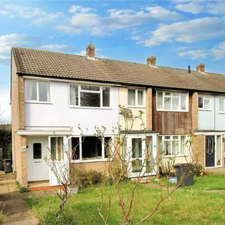 Buy this 3 bed house on 19 Weydon Hill Close in Wrecclesham, GU9 8PA