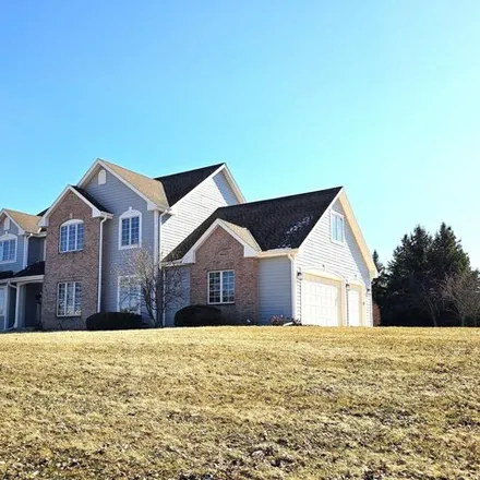 Buy this 5 bed house on 3789 Ridgeview Court in Village of Richfield, WI 53017