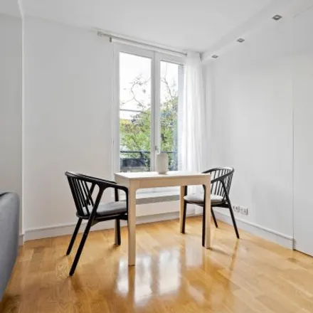 Image 8 - 25 Rue Saint-Sébastien, 75011 Paris, France - Apartment for rent