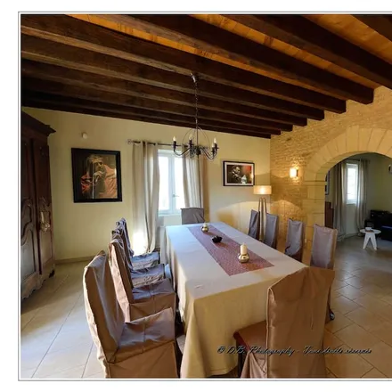 Rent this 4 bed house on 24370 Prats-de-Carlux