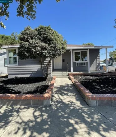 Buy this 3 bed house on 586 West 15th Street in Antioch, CA 94509