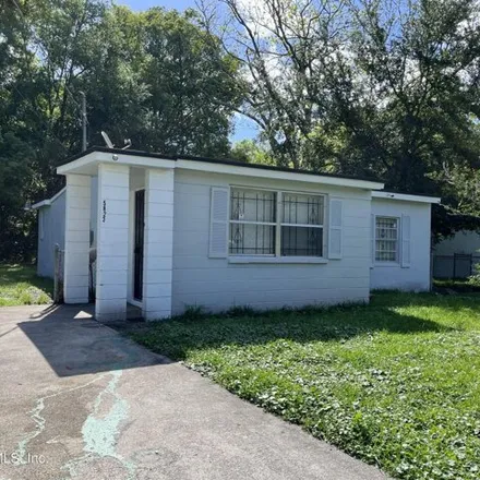 Rent this 3 bed house on 5817 Iris Boulevard in Magnolia Gardens, Jacksonville