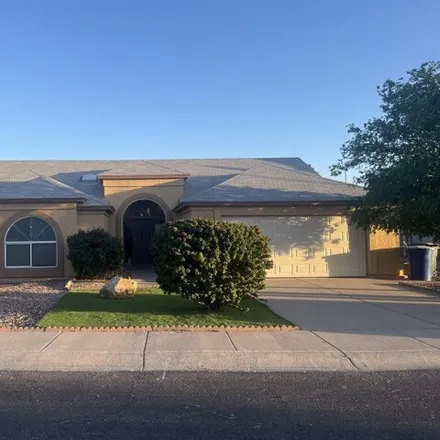 Buy this 4 bed house on 3605 West Morelos Street in Chandler, AZ 85226