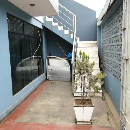 Buy this 5 bed apartment on Nicolás de Pierola Avenue 103 in Lima, Lima Metropolitan Area 15001