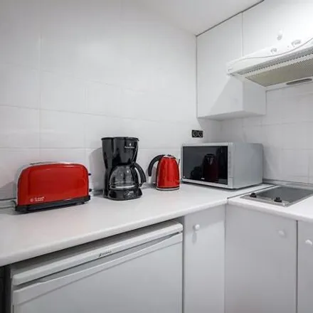 Image 3 - Lynton House, 7-12 Tavistock Square, London, WC1H 9LT, United Kingdom - Room for rent