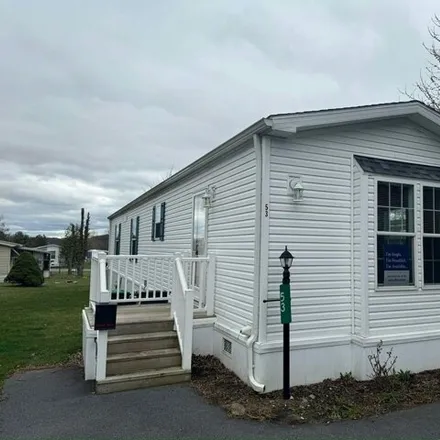 Buy this studio apartment on 52 Mountain View Mobile Court in Harpers, Lehigh Township