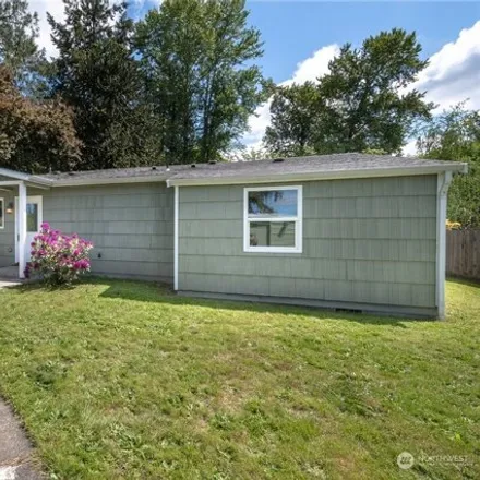 Image 2 - 10414 Park Ave S, Tacoma, Washington, 98444 - House for sale