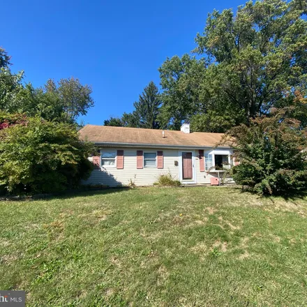 Image 6 - 245 Trenton Road, Fairless Hills, Falls Township, PA 19030, USA - House for sale