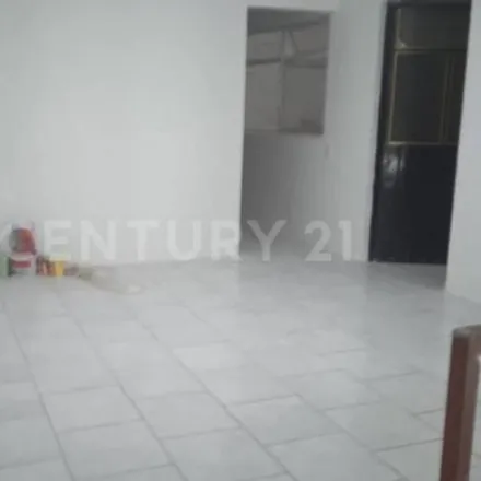 Buy this 6 bed house on Calle Sur 97 A in Iztapalapa, 09060 Mexico City