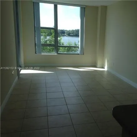 Image 3 - 2641 North Flamingo Road, Sunrise, FL 33323, USA - Condo for rent