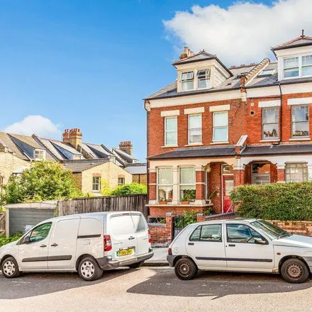 Rent this 2 bed apartment on Glebe Road in London, N8 7DB
