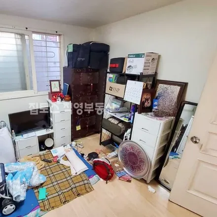 Rent this studio apartment on 서울특별시 광진구 군자동 363-39