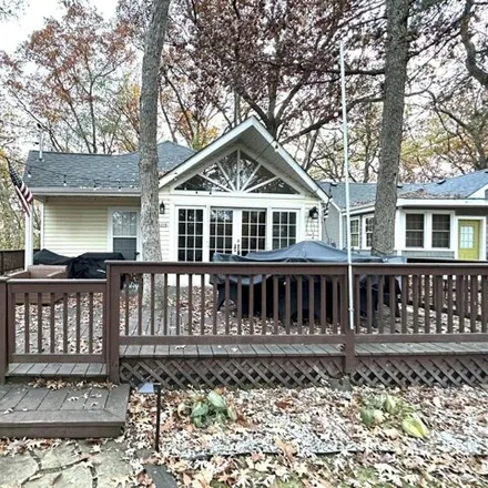 Buy this 2 bed house on Crescent Drive in Linn, WI 53191