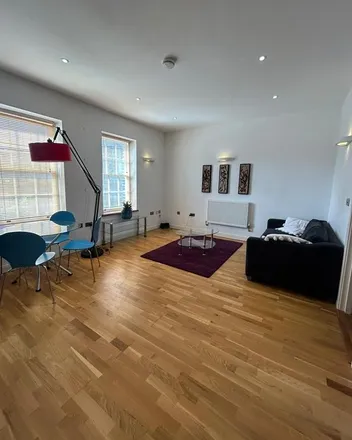 Image 3 - The Terrace, Borstal, ME1 1XN, United Kingdom - Apartment for rent