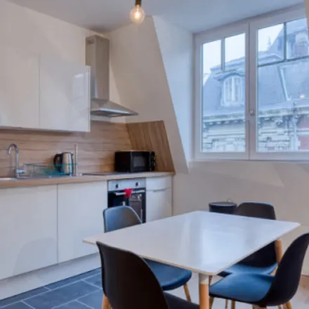Rent this 4 bed apartment on 1 Rue du Général Sarrail in 59100 Roubaix, France