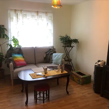 Rent this 2 bed apartment on Allégatan in 264 80 Klippan, Sweden