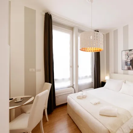 Rent this studio apartment on Osteria Italiana in Via Napo Torriani, 22