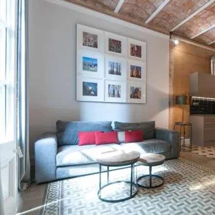 Rent this 5 bed apartment on Carrer del Comte Borrell in 116, 08001 Barcelona