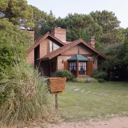 Rent this 4 bed house on Nautilus in Partido de Pinamar, 7167 Pinamar