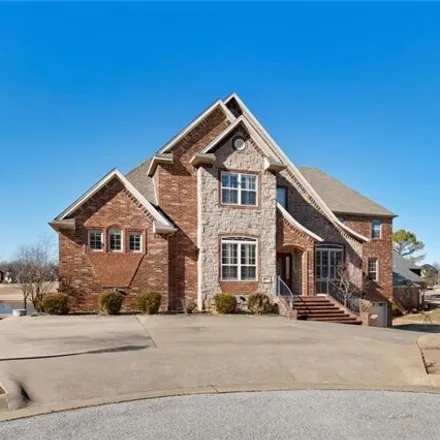 Buy this 5 bed house on 6703 W Turnberry Ct in Rogers, Arkansas
