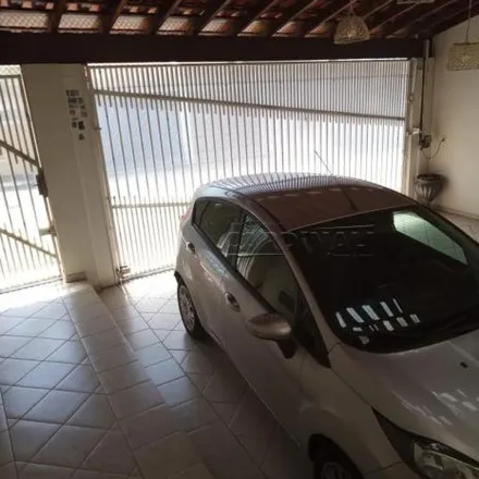 Buy this 3 bed house on Rua Joaquim Eduardo Catarino in Vila Rancho Velho, São Carlos - SP