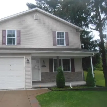 Buy this 3 bed house on 4030 Warsaw Avenue in Erie, PA 16504