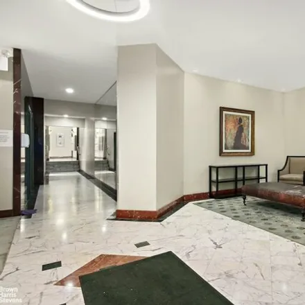 Image 4 - 3135 Johnson Avenue, New York, NY 10463, USA - Apartment for sale